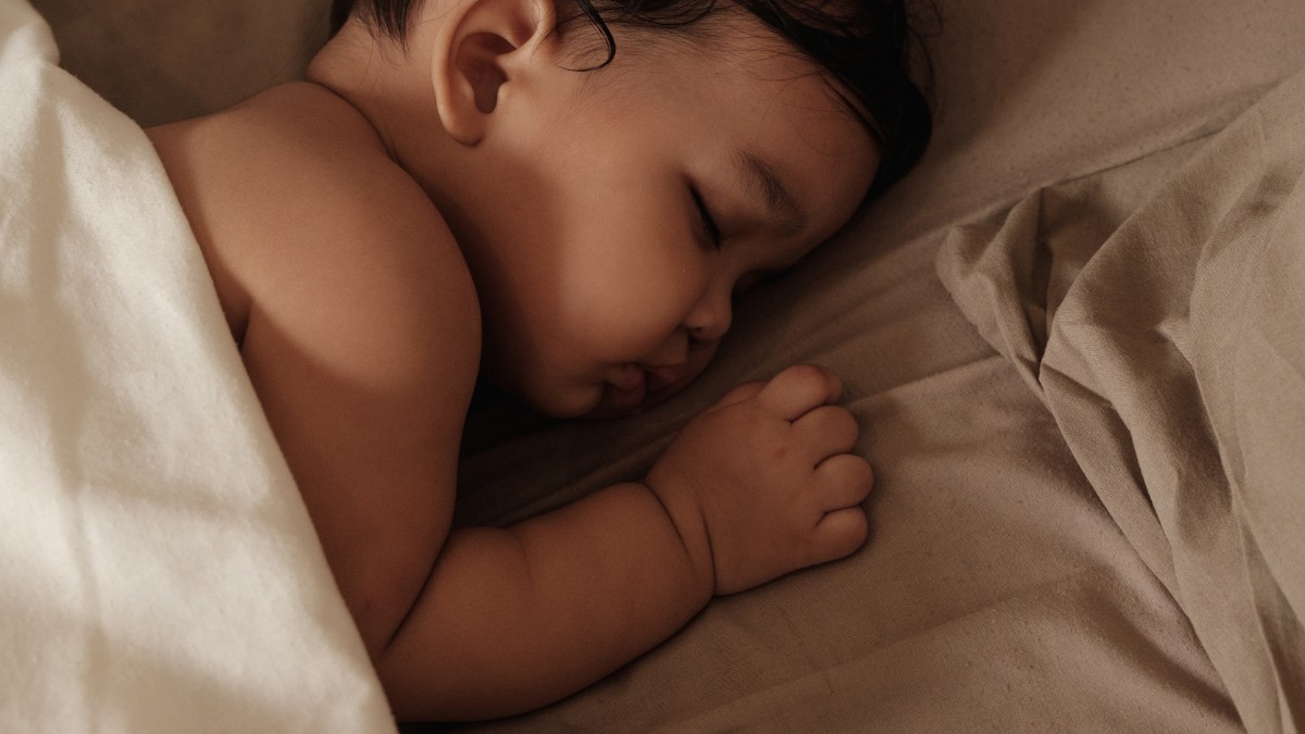 Sleep Regression: Common Signs and What To Do About It